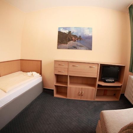 Hotel Bertramshof Wismar Ruang foto