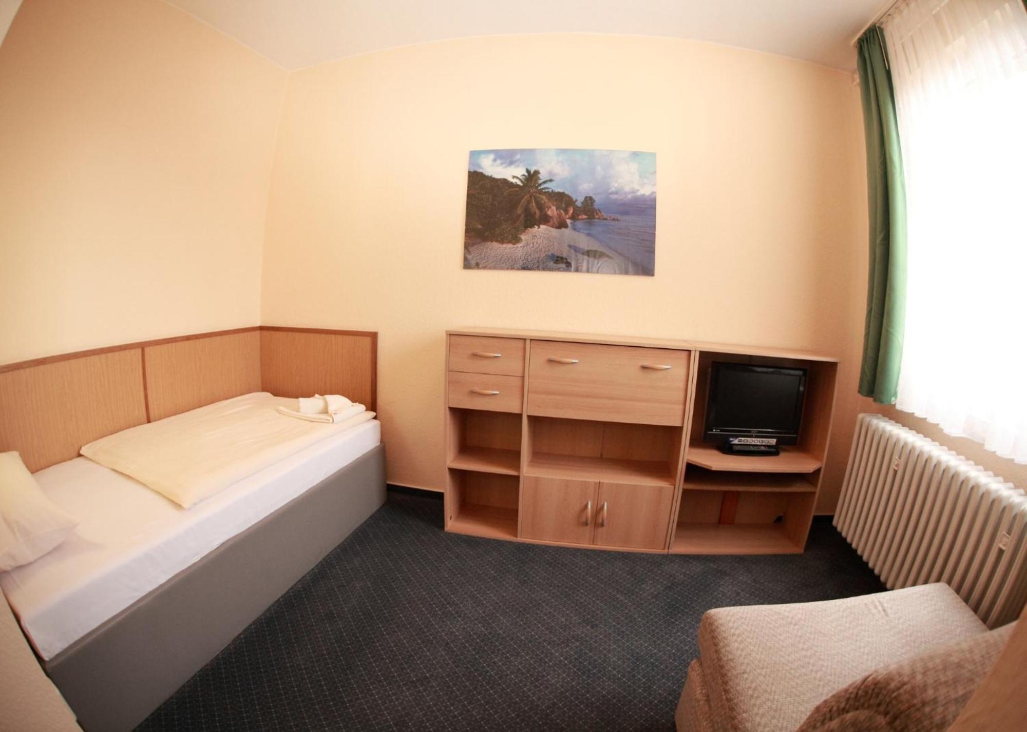 Hotel Bertramshof Wismar Ruang foto